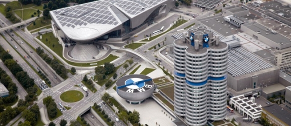 BMW Welt – Autofriikin matkailukohde Etelä-Saksassa