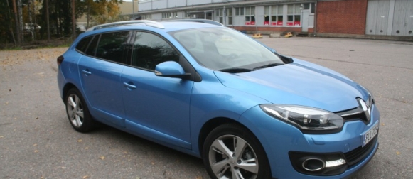 Parivertailussa Renault Megane 2005 ja 2014