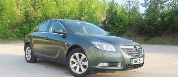 Käytetty Opel Insignia – Hurmalainen vaihtoi Insigniaan