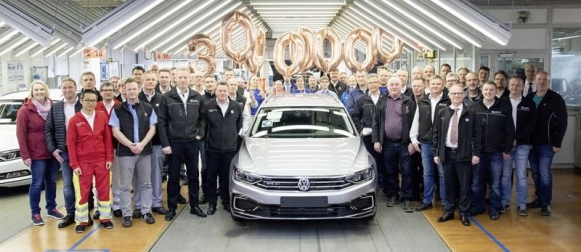 Jo 30 miljoonaa valmistettua VW Passatia