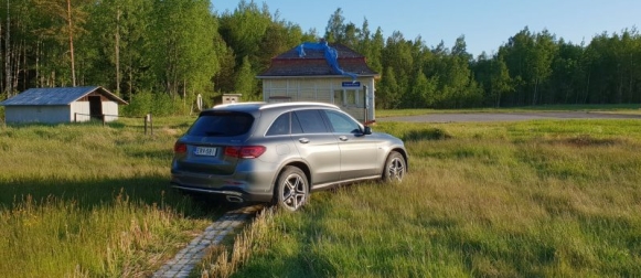 Koeajo Mercedes-Benz GLC300e – Suomalainen plugari