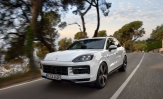 Porsche Cayenne S E-Hybrid hinta alkaen 128 403 euroa