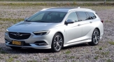Koeajossa käytetty Opel Insignia Sports Tourer – Premiumin rajoilla