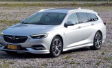 Koeajossa käytetty Opel Insignia Sports Tourer – Premiumin rajoilla