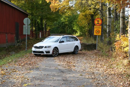 Skoda Octavia RS230