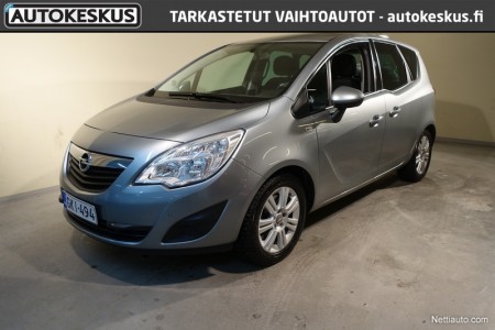 Opel Merivassa takaovet aukeavat taaksepäin, ennenvanhaan ratkaisua kutsuttiin ”kaapparioviksi”. Merivan valtteja onkin muunneltavuus. Takaistuinta voi siirtää pituussuunnassa jopa lähes parikymmentä senttiä, sivusuunnassakin viisi. 82 000 km ajettu 5-ovinen ja 120-hevosvoimainen Enjoy 1,4T ecoFLEX Start/Stop –toiminnolla oli myynnissä Raision Autokeskuksessa 15 700 eurolla. Auto oli vuosimallia 2013.