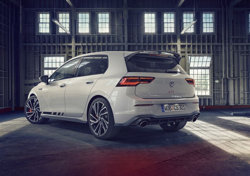 Uusi 300-hevosvoimainen Golf GTI Clubsport - KaasujalkaKaasujalka