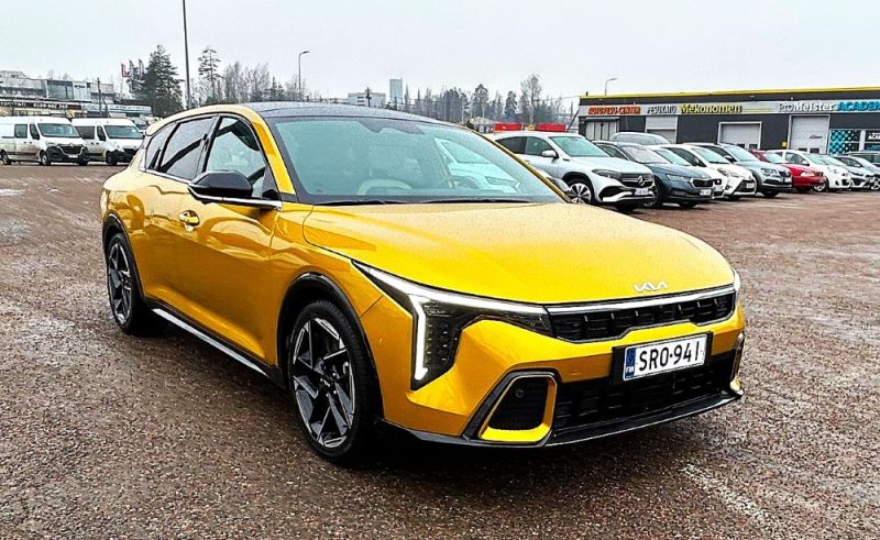 Kia K4 1.6 T-GDI – Järkivalinta sporttitykin asussa